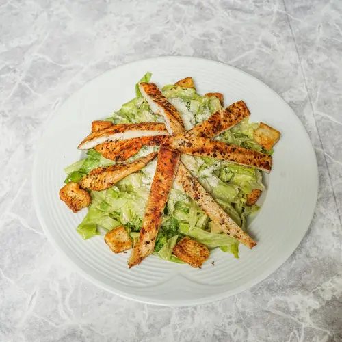 Izgara Tavuklu Sezar Salata
